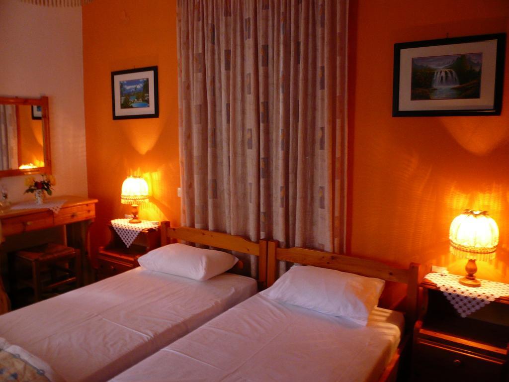 Liossis Rooms & Apartments Skopelos Zimmer foto