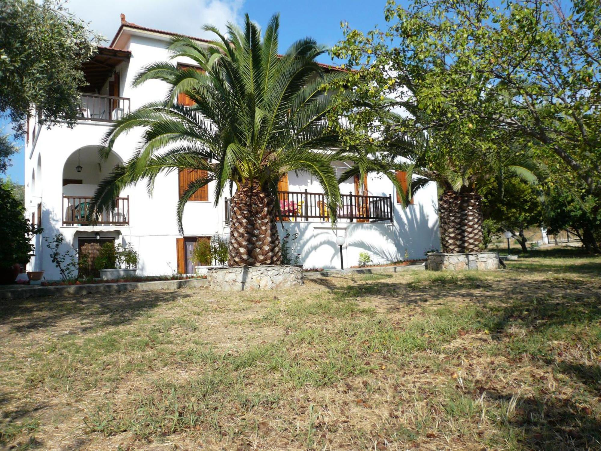 Liossis Rooms & Apartments Skopelos Exterior foto