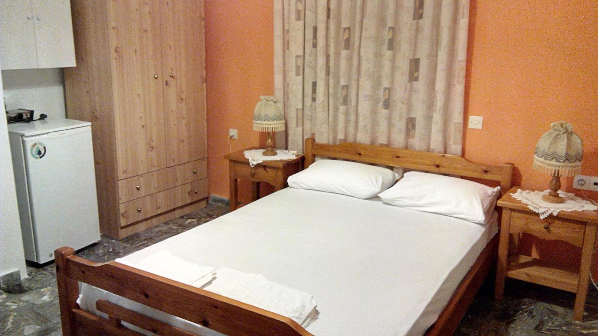 Liossis Rooms & Apartments Skopelos Zimmer foto